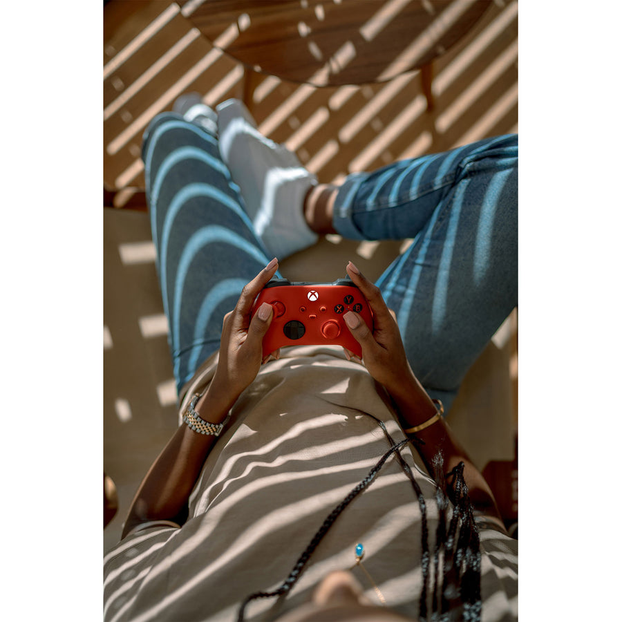 Xbox Wireless Controller - Pulse Red