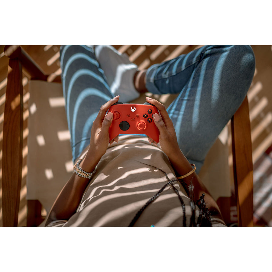 Xbox Wireless Controller - Pulse Red